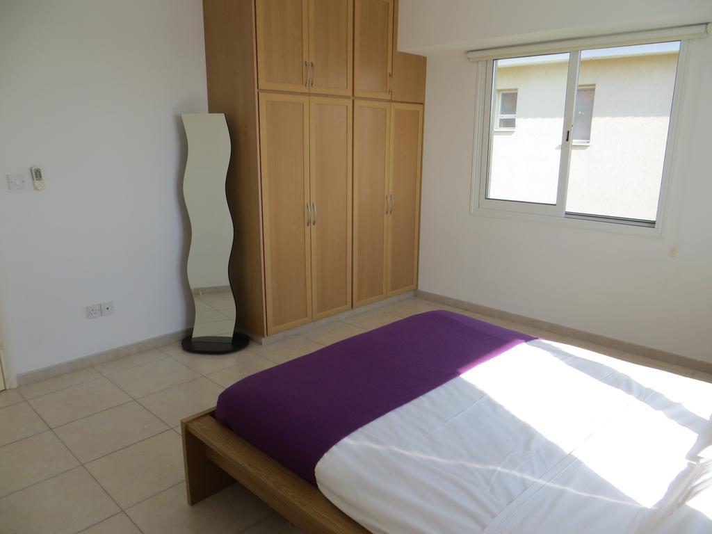 Melania Apartment Paphos Exterior photo